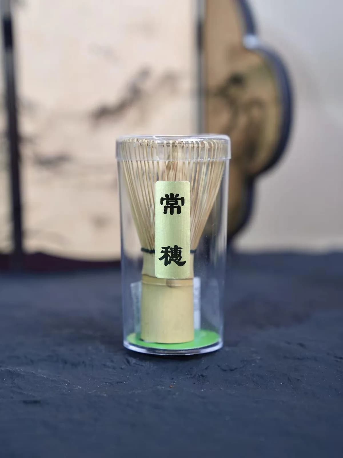 Chasen tsuneho — fouet à matcha en bambou blanc
